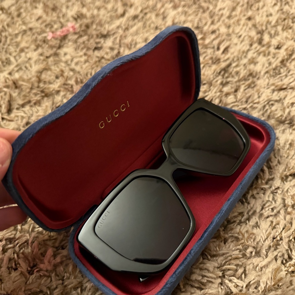 Gucci Black Sunglasses for women